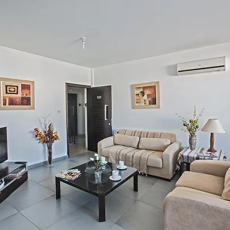 Orestiada Apartment *