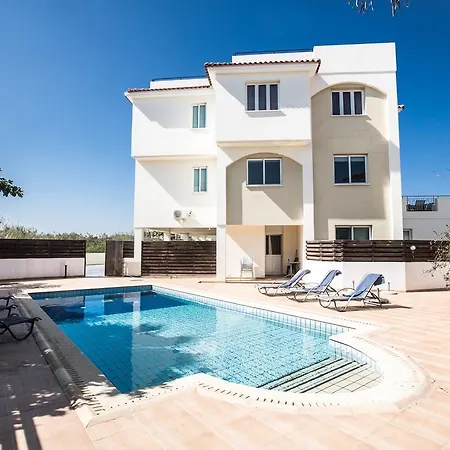 Orestiada * Protaras